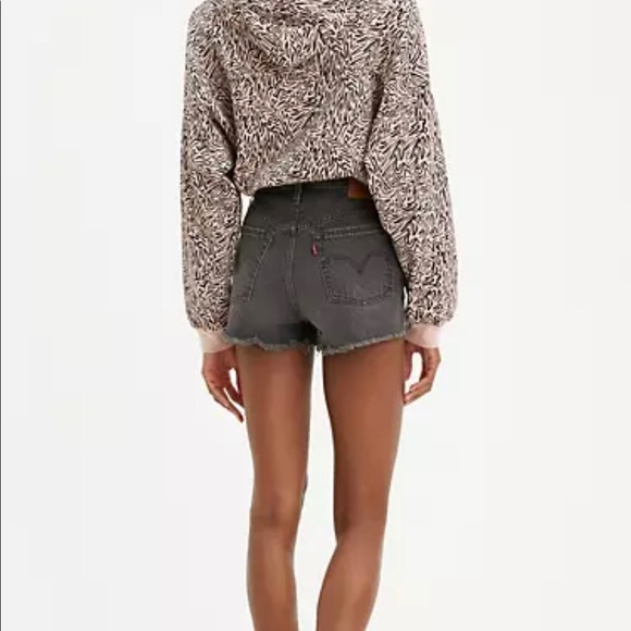 Levi’s 501 Denim Shorts - Picture 3 of 7